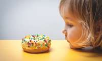 عوارض اضافه وزن و چاقی در دوران کودکی خطرناک‌تر از دوره بزرگسالی است