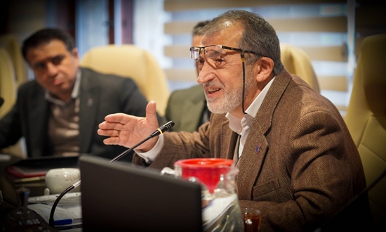 دکتر عبادی آذر معاون بهداشت دانشگاه از اقدامات ایمن سازی و خدمات واکسیناسیون در این دانشگاه ایران می گوید...