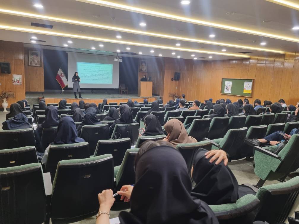 برگزاری کارگاه تخصصی «تغذیه جوانان» با هدف توانمندسازی کارشناسان تغذیه دانشگاه علوم پزشکی ایران