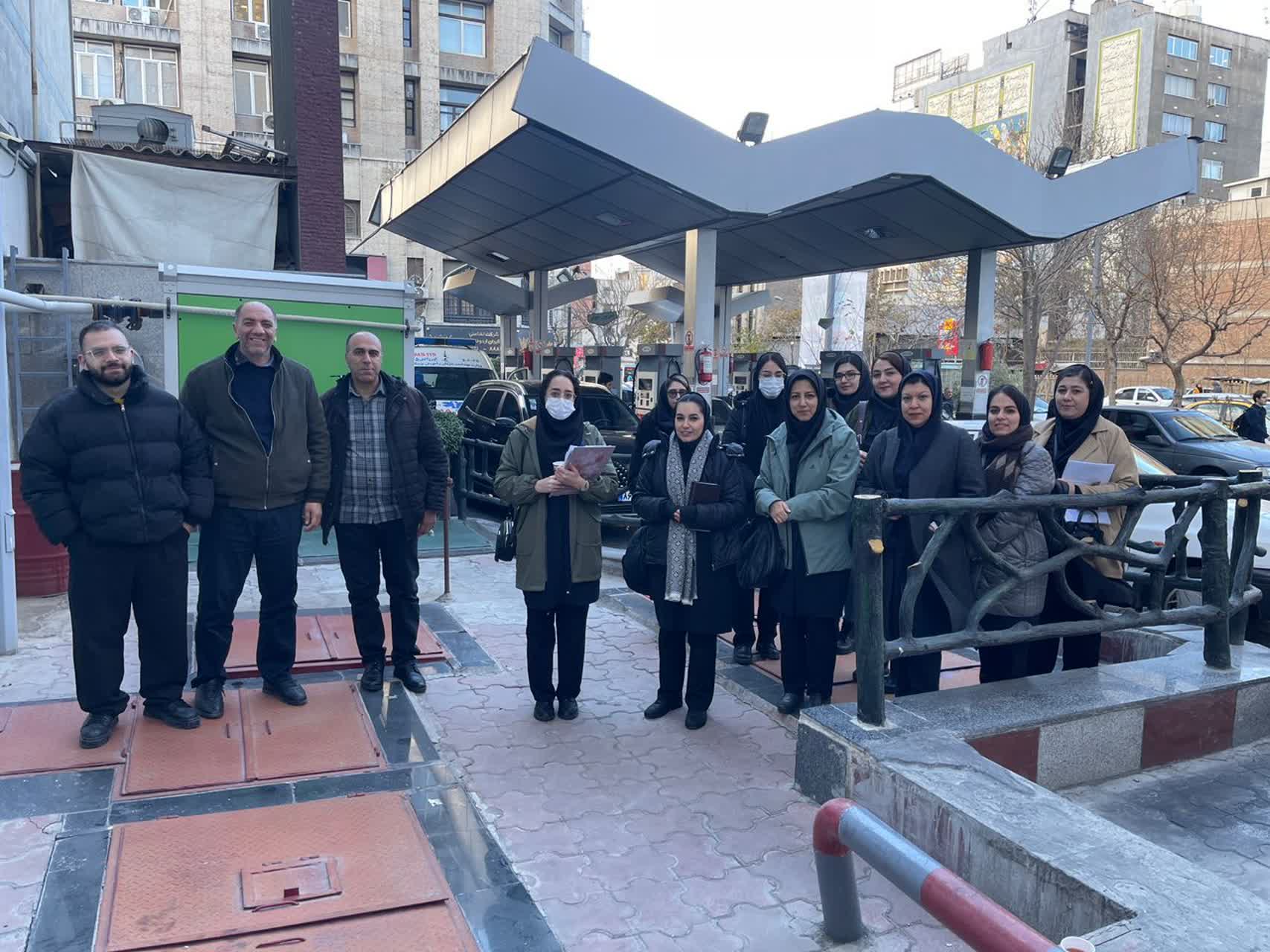 گشت مشترک معاونت بهداشت دانشگاه علوم پزشکی ایران با شرکت ملی پخش فرآورده‌های نفتی و سازمان محیط زیست 