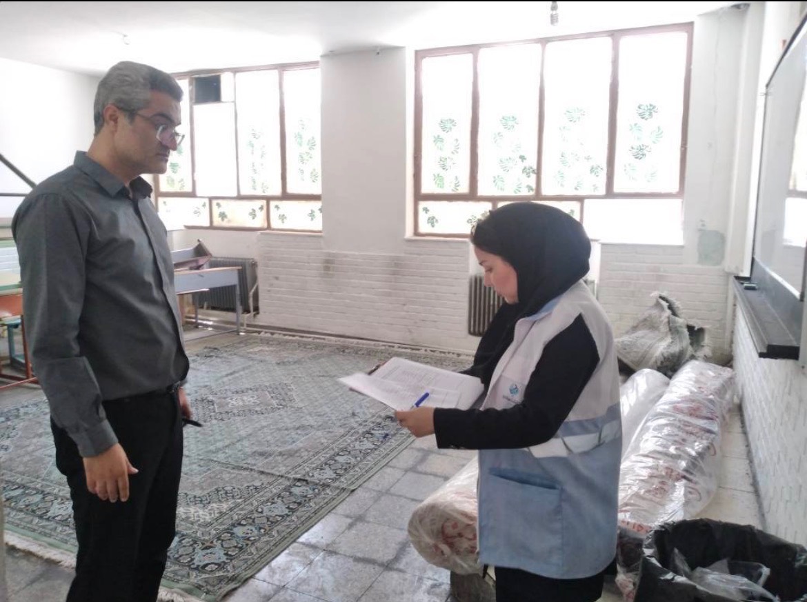 عملیات نظارتی گسترده سلامت محیط در مراسم وداع با رهبر معظم انقلاب؛ بررسی بیش از ۱۵۰۰ مورد بهداشتی در روز نخست